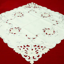 Load image into Gallery viewer, Table Linen - Silver Sparkles