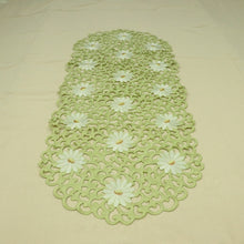 Load image into Gallery viewer, Table Linen - Green Daisy
