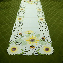 Load image into Gallery viewer, Table Linen - Sunflower
