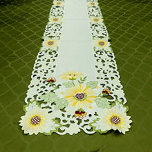 Load image into Gallery viewer, Table Linen - Sunflower

